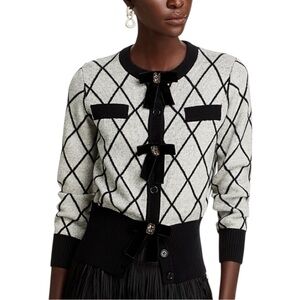 Nancy Yang Diamond Cardigan Velvet Bow Jewel Button Sweater L Light Gray NWT